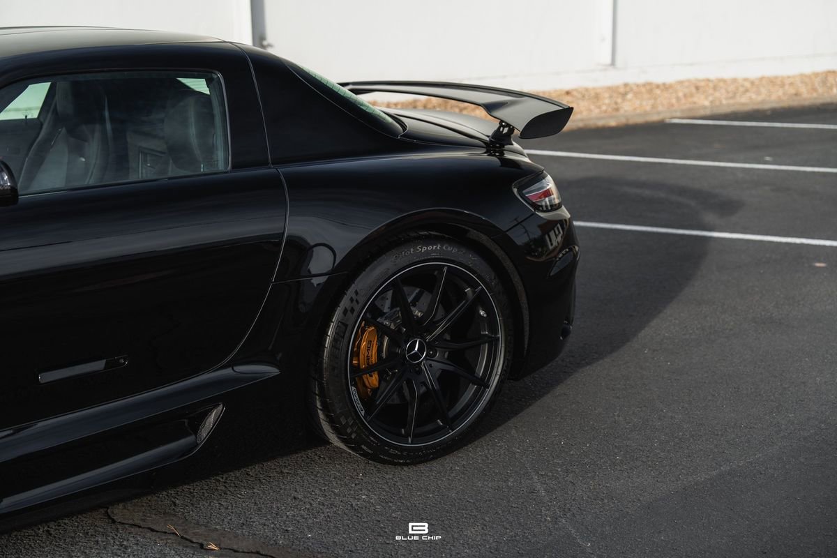 Used 2014 Mercedes-Benz SLS AMG Black Series image 6