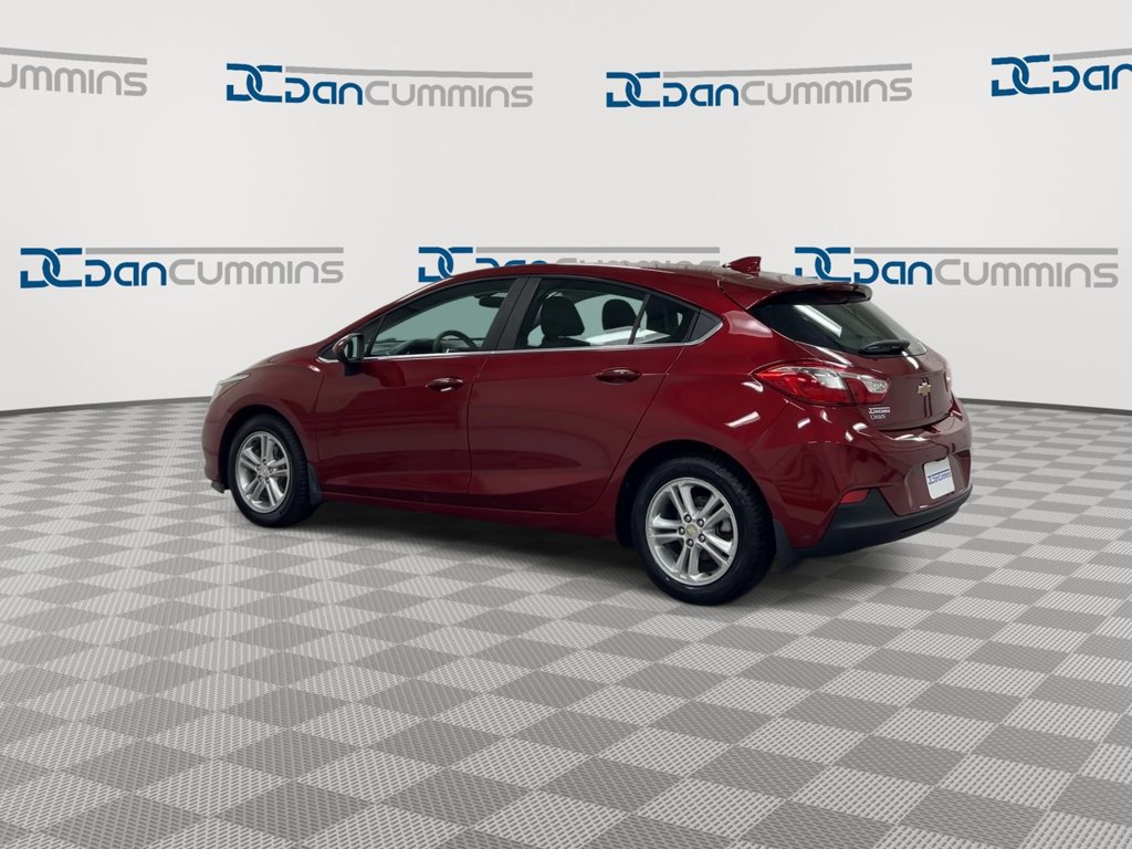 Used 2017 Chevrolet Cruze LT w/ Convenience Package FWD image 6