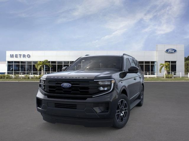 New 2026 Ford Expedition Active image 2