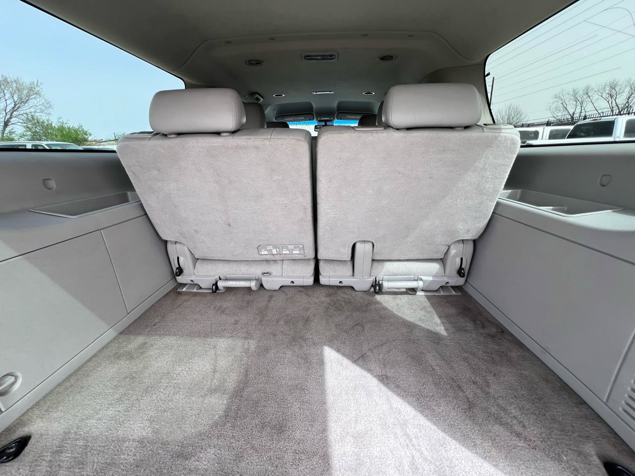Used 2013 GMC Yukon XL SLT RWD image 23