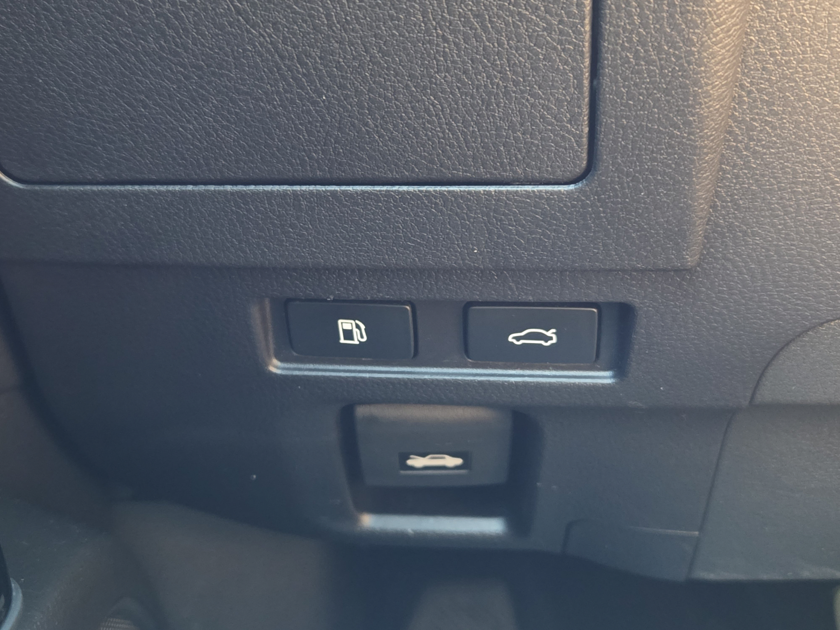Certified 2023 Lexus ES 350 w/ Accessory Package (Z2) FWD image 28