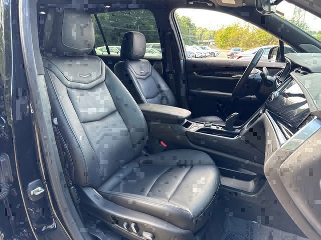 Used 2023 Cadillac XT6 Premium Luxury w/ Technology Package image 13
