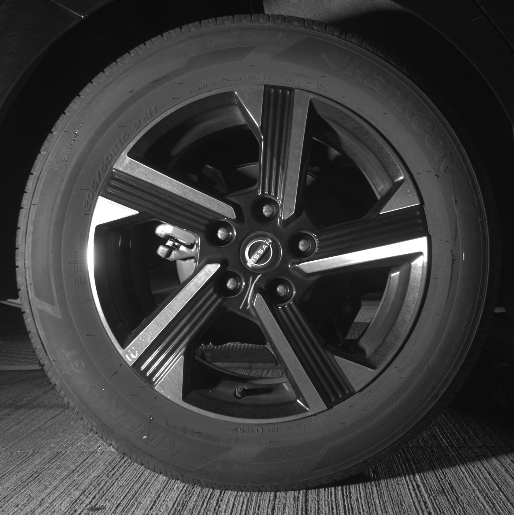 Used 2025 Nissan Sentra SV image 15