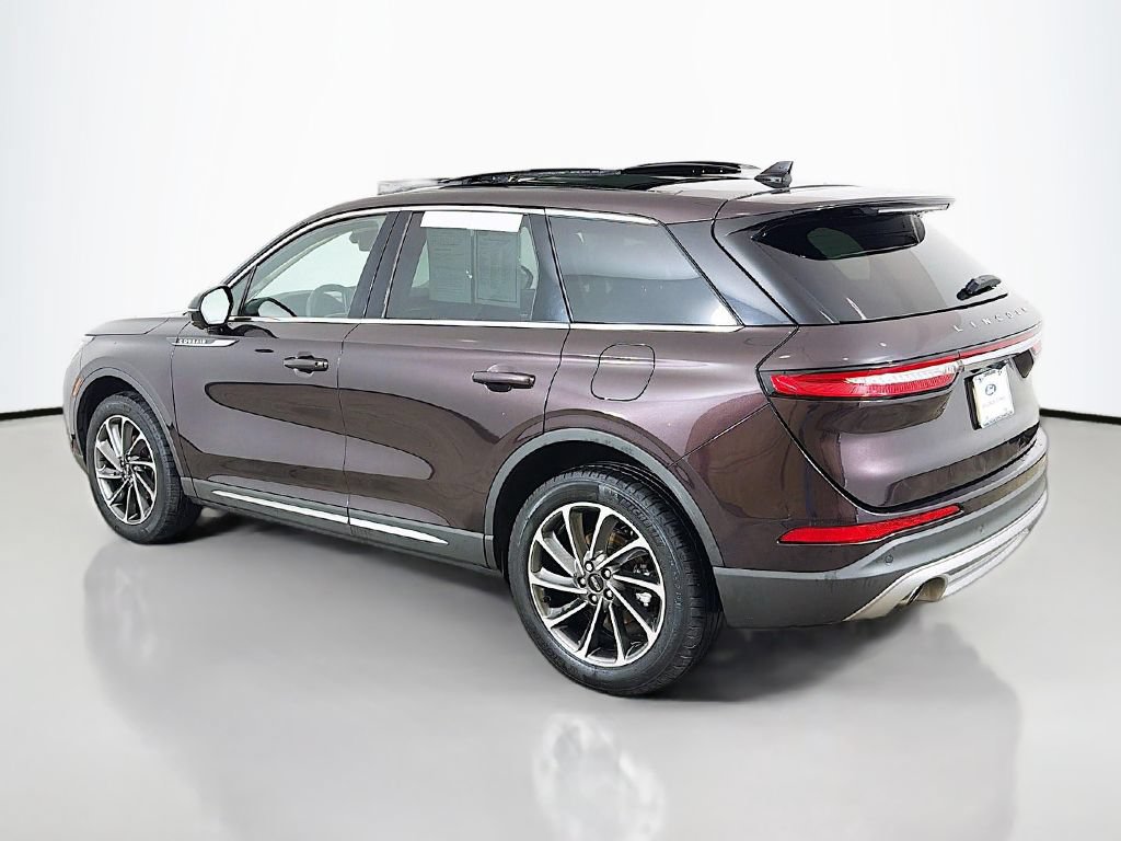 Used 2023 Lincoln Corsair AWD w/ Equipment Group 101A image 12