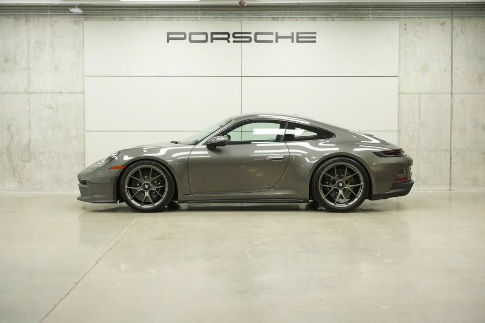 Certified 2023 Porsche 911 GT3 RWD image 2
