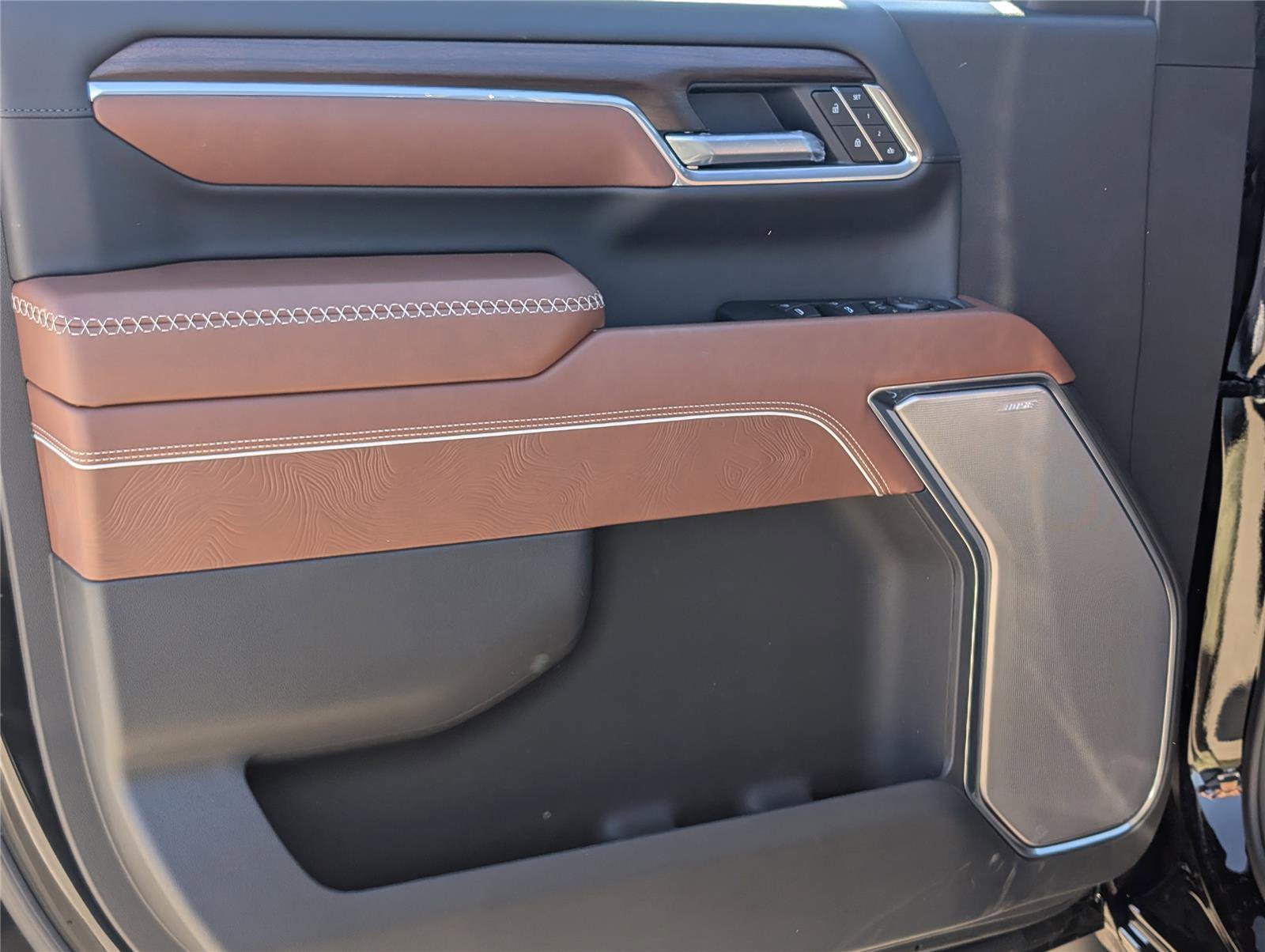 New 2026 GMC Sierra 2500 Denali Ultimate image 32