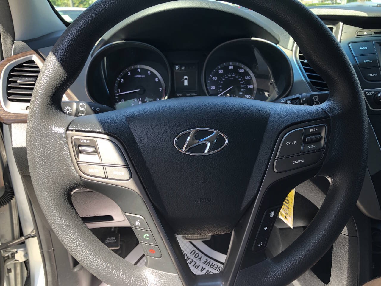 Used 2017 Hyundai Santa Fe Sport w/ Cargo Package FWD image 19