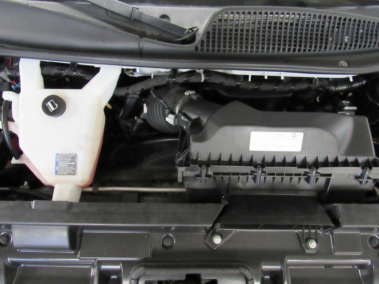 Used 2023 GMC Savana 3500 w/ Power Convenience Package RWD image 28