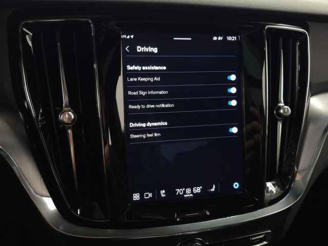 Certified 2023 Volvo S60 B5 Plus w/ Climate Package image 24