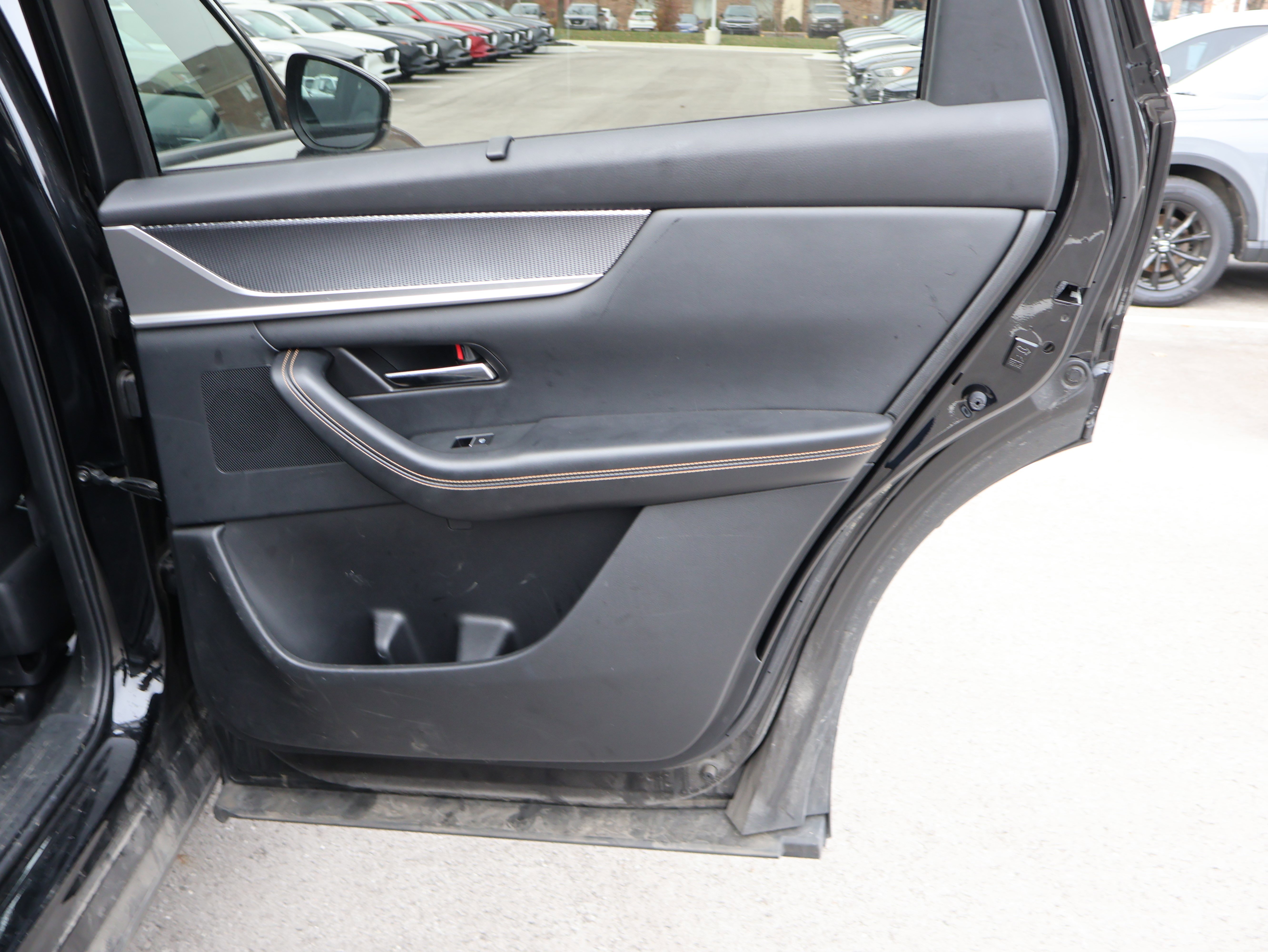 Certified 2024 MAZDA CX-90 Plug-In Hybrid w/ Premium Plus image 15