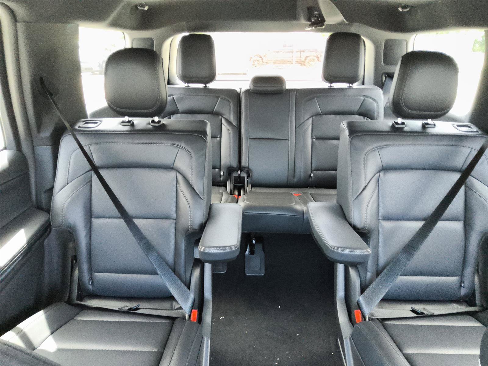 New 2027 Lincoln Navigator Reserve w/ Jet Appearance Package RWD image 25
