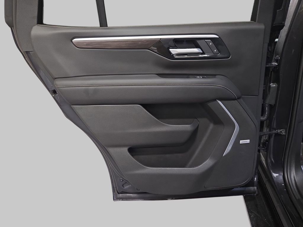 New 2026 Chevrolet Tahoe Premier image 18