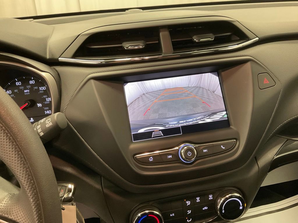 Used 2023 Chevrolet TrailBlazer LS image 16