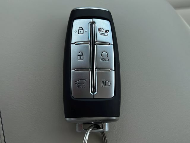 Certified 2023 Genesis GV70 2.5T w/ Select Package AWD/4WD image 29