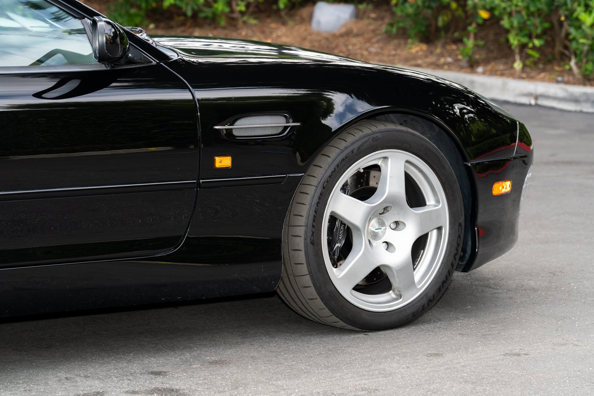 Used 2002 Aston Martin DB7 Vantage image 8