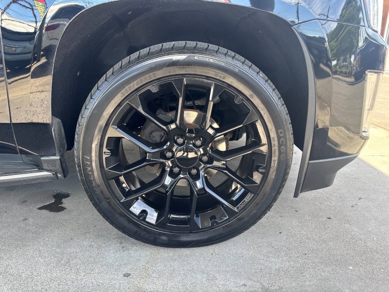 Used 2015 Cadillac Escalade ESV Luxury AWD/4WD image 30