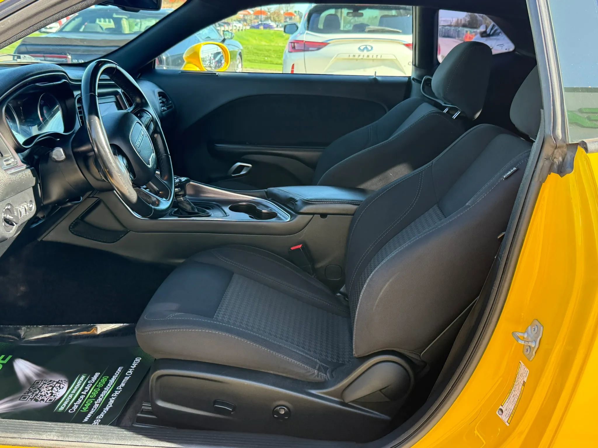 Used 2018 Dodge Challenger SXT w/ Driver Convenience Group RWD image 18