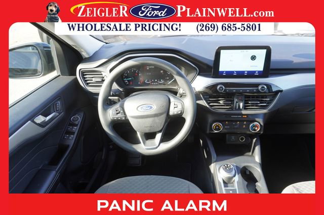 Used 2021 Ford Escape SE image 12