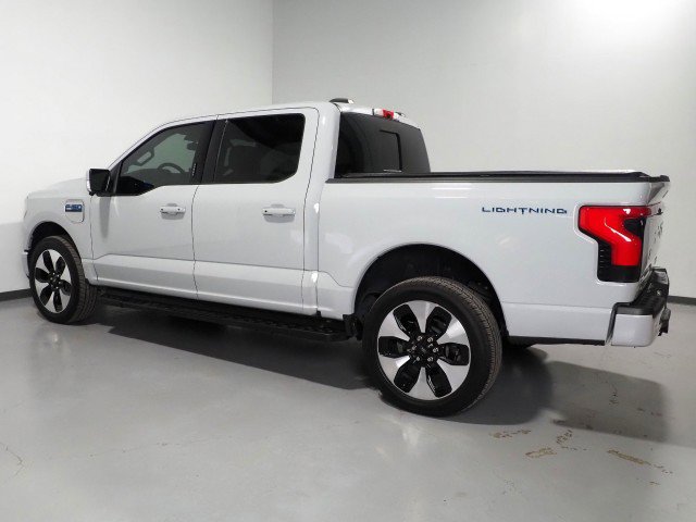 Used 2024 Ford F150 Lightning Platinum AWD/4WD image 8