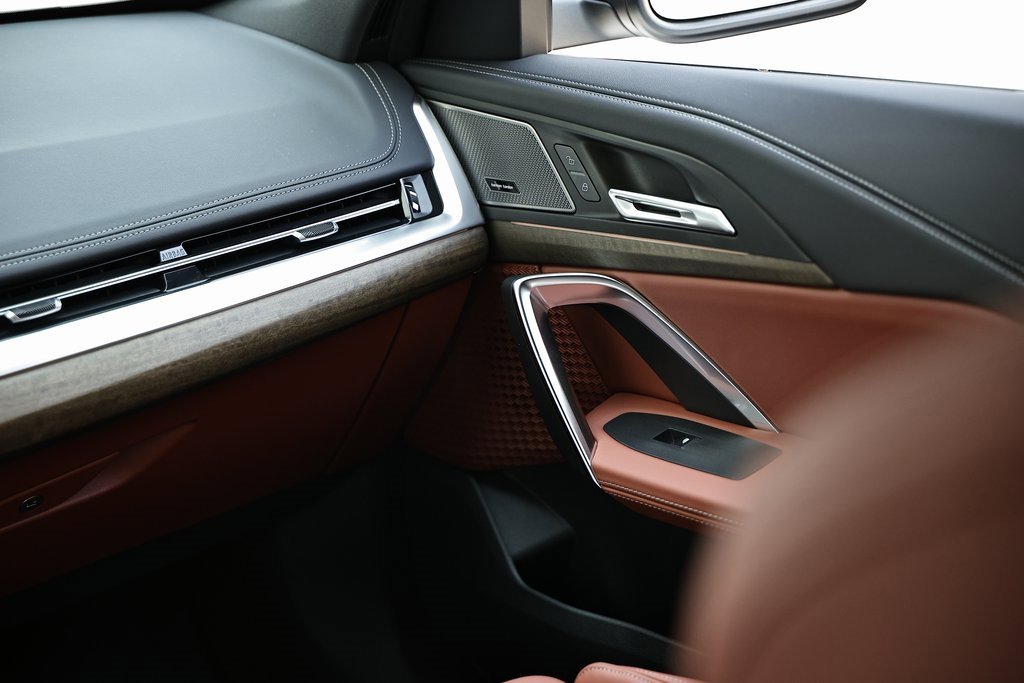 New 2026 BMW X1 xDrive28i w/ Technology Package image 27