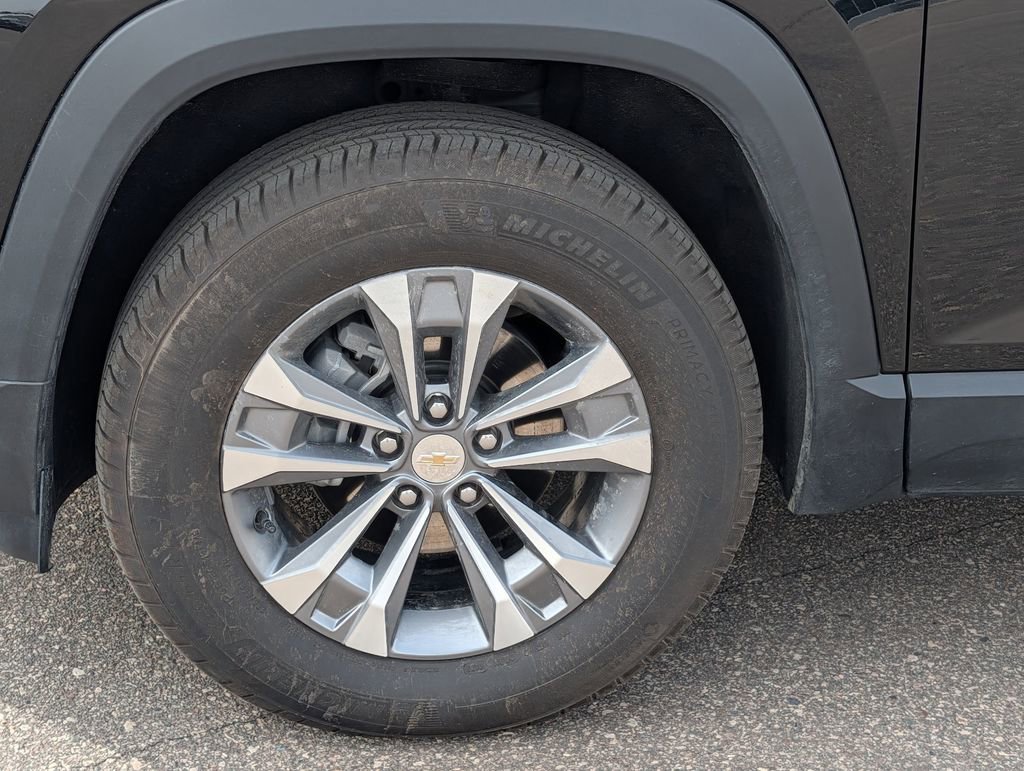 Used 2025 Chevrolet Equinox LT image 7