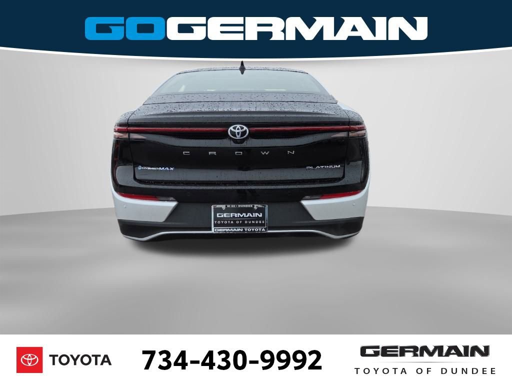 New 2026 Toyota Crown Platinum image 9
