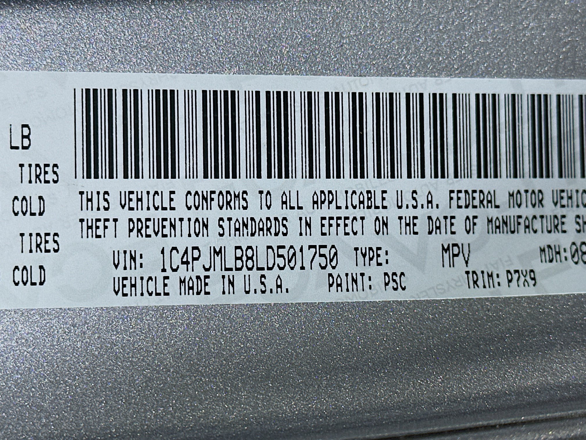 Used 2020 Jeep Cherokee Latitude Plus AWD/4WD image 12