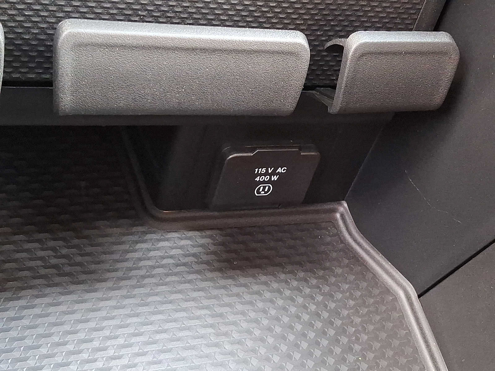New 2026 RAM 1500 Big Horn AWD/4WD image 15