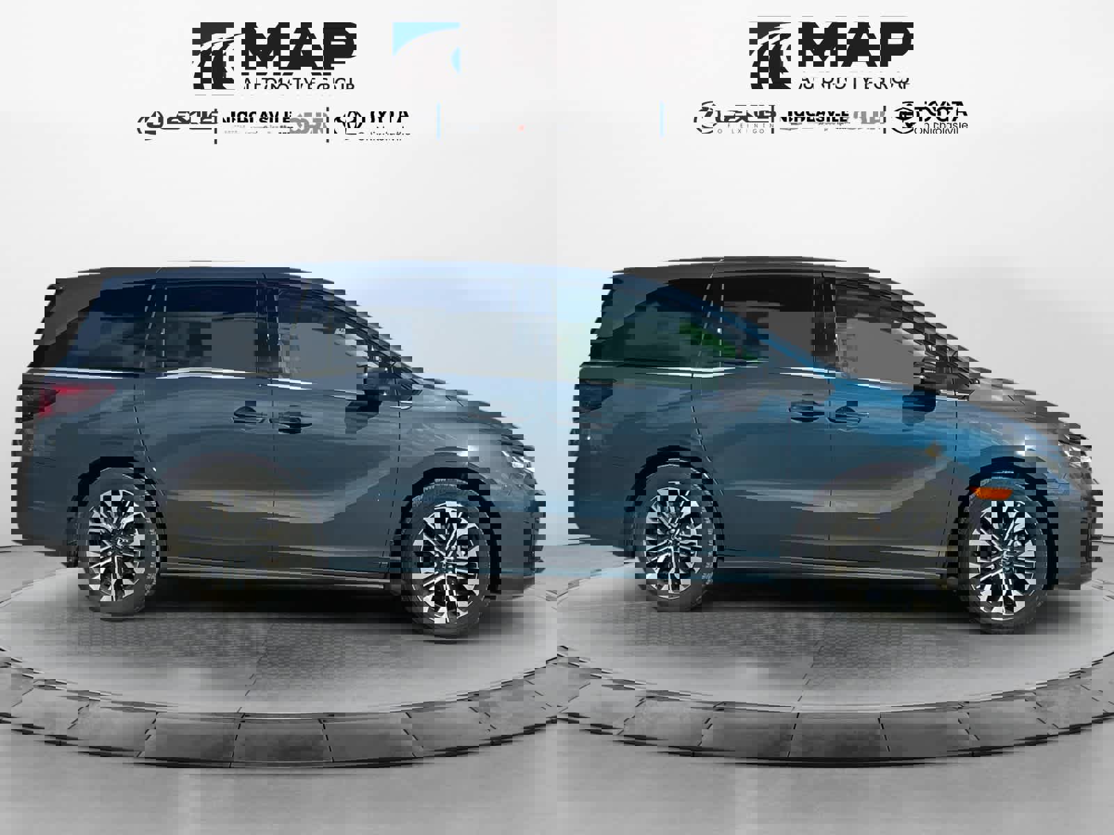 Used 2025 Honda Odyssey Elite image 6