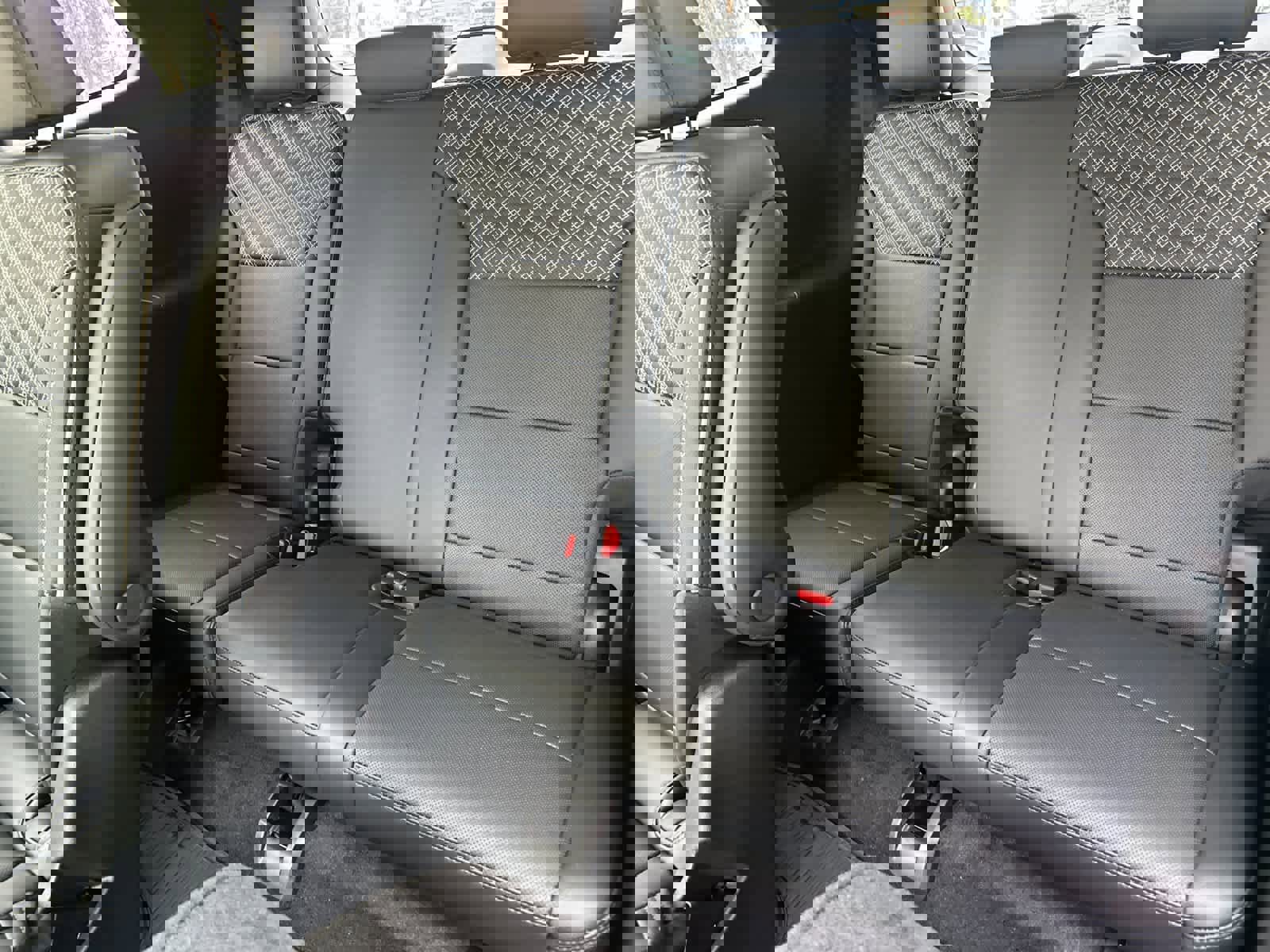 New 2026 GMC Acadia Denali w/ Super Cruise Package image 13