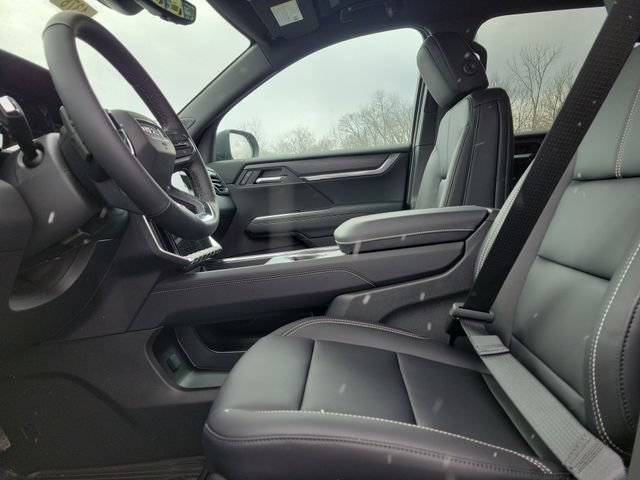 New 2026 GMC Acadia Elevation w/ Black Edition FWD image 17