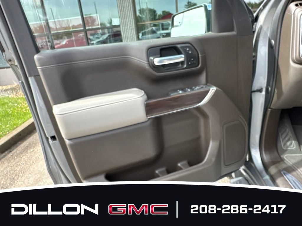 Used 2021 GMC Sierra 1500 SLT w/ SLT Premium Package AWD/4WD image 19