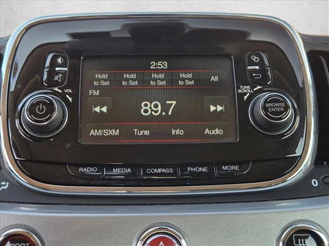 Used 2017 FIAT 500 Lounge image 12