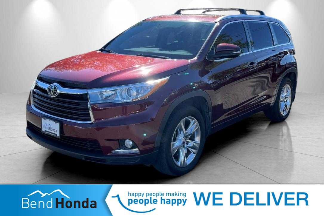 Used 2016 Toyota Highlander Limited w/ Driver Technology Package