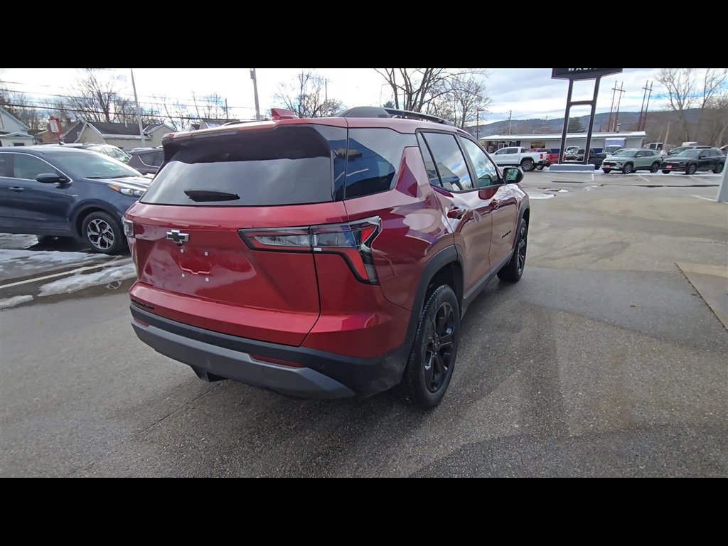 New 2026 Chevrolet Equinox LT w/ Midnight Edition image 8