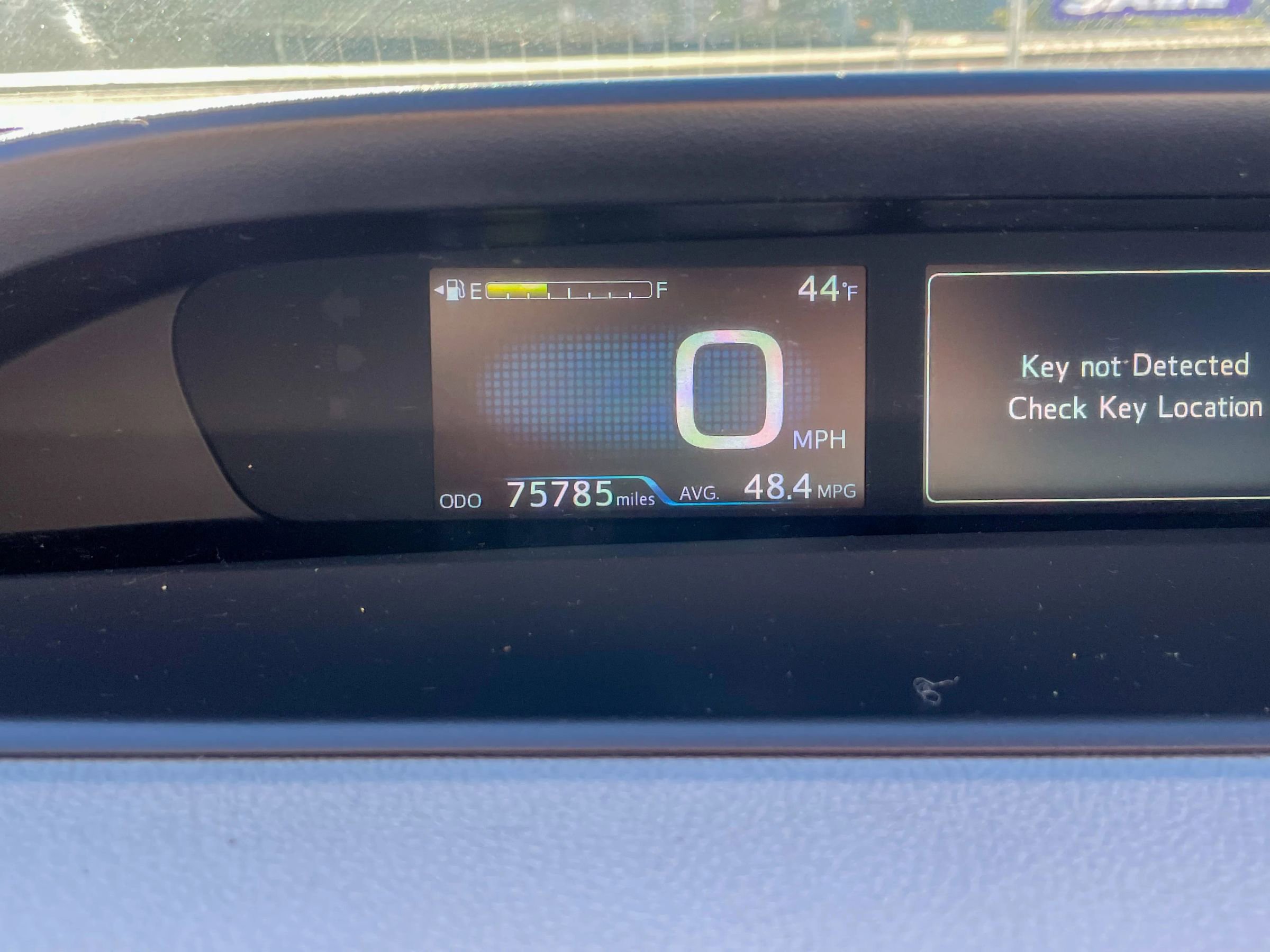 Used 2017 Toyota Prius Two w/ Carpet Mat Package image 15