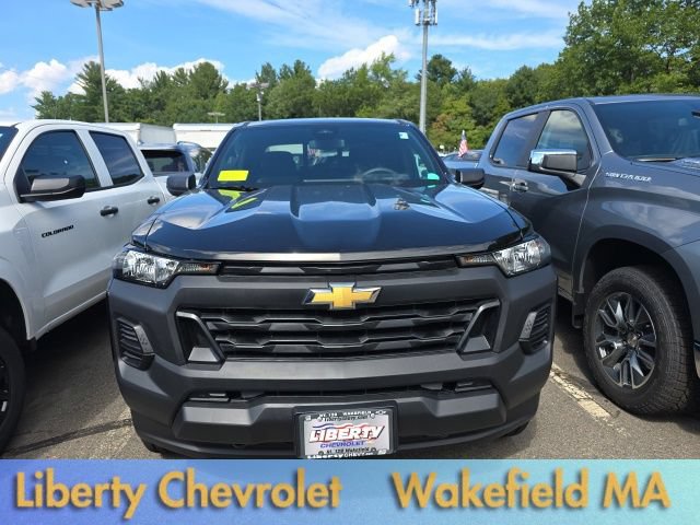New 2026 Chevrolet Colorado W/T w/ WT Custom Package AWD/4WD image 3