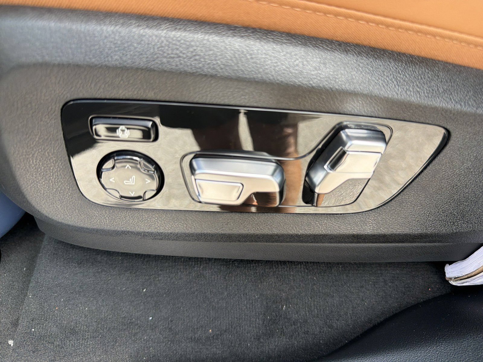 New 2027 BMW X7 xDrive40i w/ M Sport Package AWD/4WD image 28