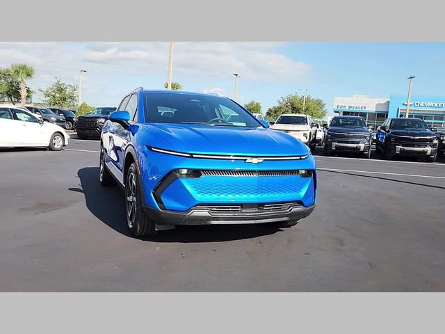 New 2026 Chevrolet Equinox EV LT AWD/4WD image 31