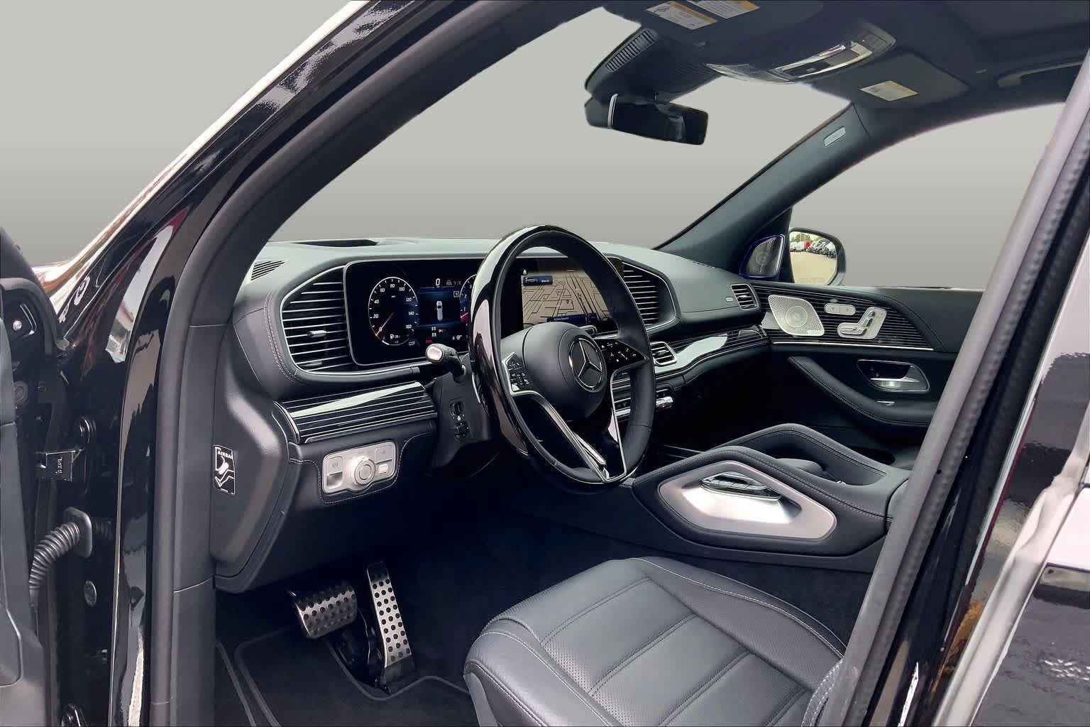 New 2026 Mercedes-Benz GLS 580 4MATIC image 10
