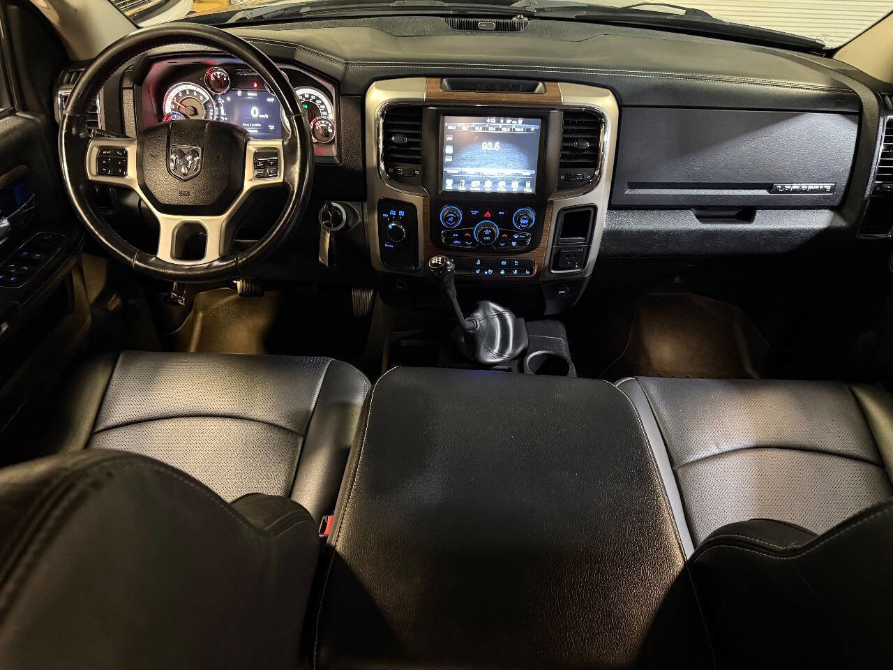 Used 2014 RAM 3500 Laramie w/ Cold Weather Group AWD/4WD image 10