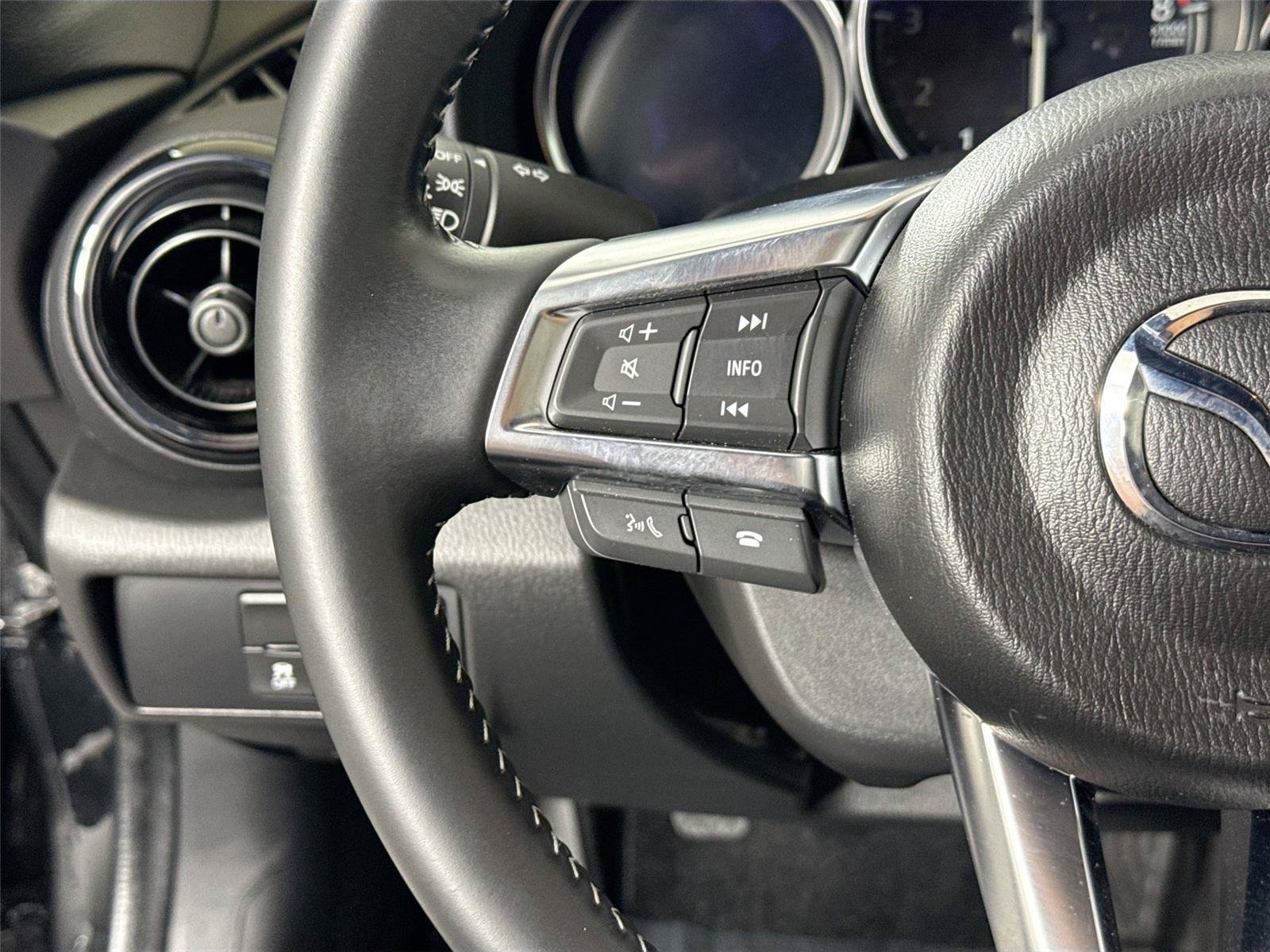 Certified 2024 MAZDA MX-5 Miata Sport RWD image 15