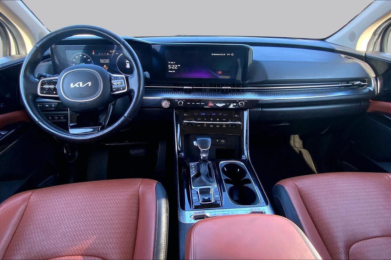 Used 2024 Kia Carnival SX Prestige FWD image 14