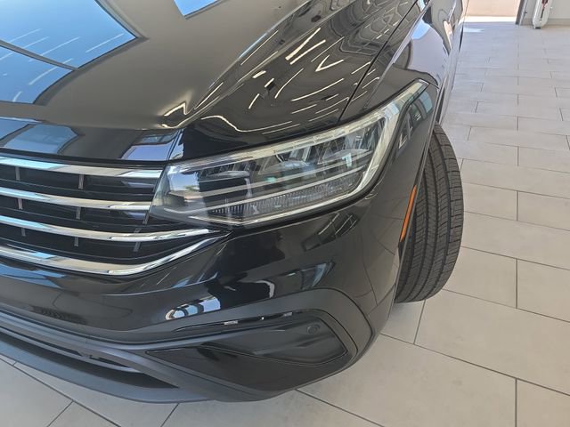 Used 2023 Volkswagen Tiguan SE FWD image 23