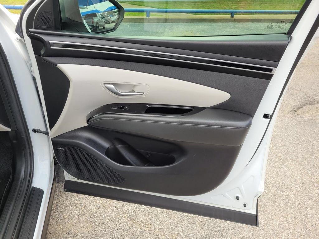 Used 2022 Hyundai Tucson Limited AWD/4WD image 9