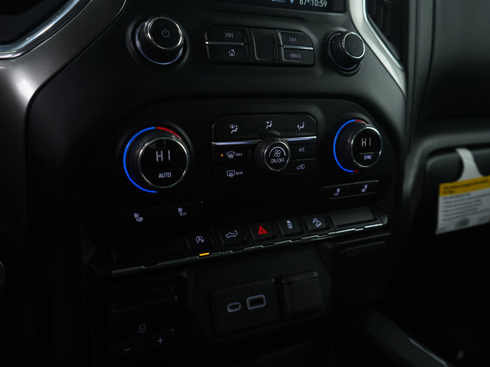 Used 2019 Chevrolet Silverado 1500 RST image 21