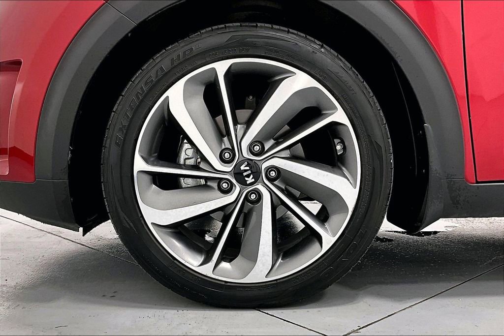 Used 2019 Kia Niro Touring image 11