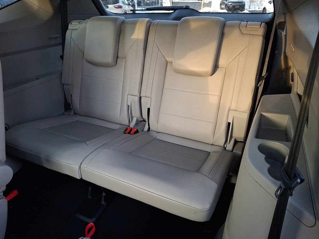 Used 2021 Volkswagen Atlas SE w/ Panoramic Sunroof Package image 11