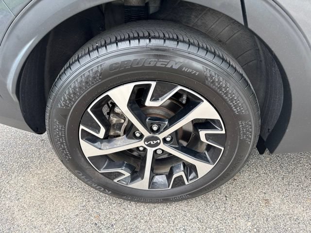 Used 2024 Kia Sportage EX AWD/4WD image 29