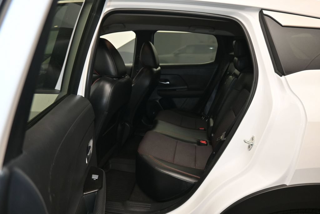 Used 2025 Nissan Kicks SR FWD image 30
